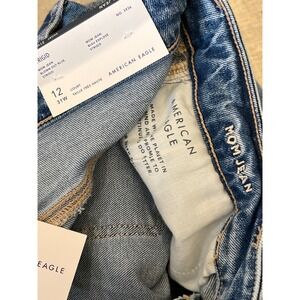 American Eagle Strigid Mom Jean Blown Out Blue High Rise Distressed 12 Short